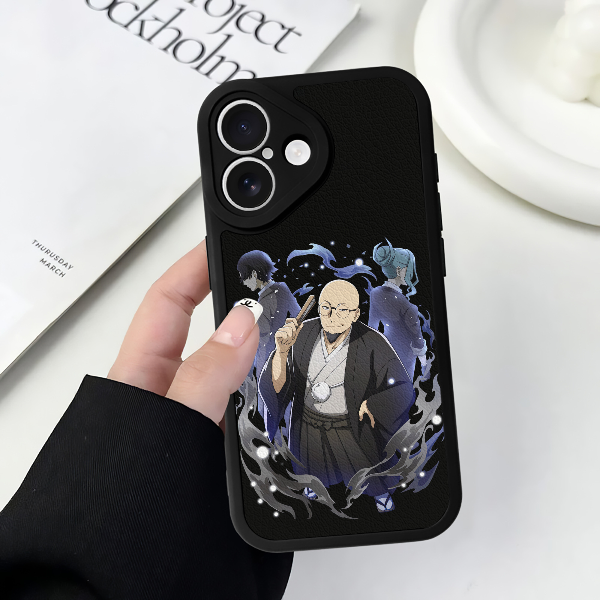 （画像用） 文豪ストレイドッグス Bungo Stray Dogs 【iPhone 16シリーズ対応】シリコンスマホケース（レザー調） 材質：シリコン
